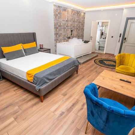 Comfort Inn Suites Istanbul Eksteriør billede